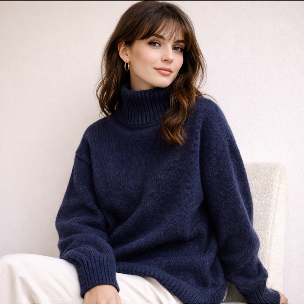 🌺 Uniqlo C  Designer Trendy Deep Navy Blue Mock Neck Sweater – Navy XS 2 4